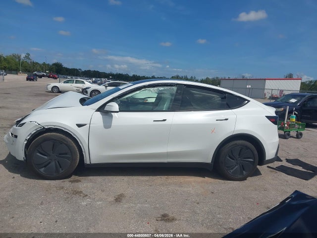 2026 Tesla Model Y Premium Rear-wheel Drive/standard Rear-wheel Drive მანქანა იყიდება აუქციონზე, vin: 7SAYGDED3TA455562, აუქციონის ნომერი: 44800507