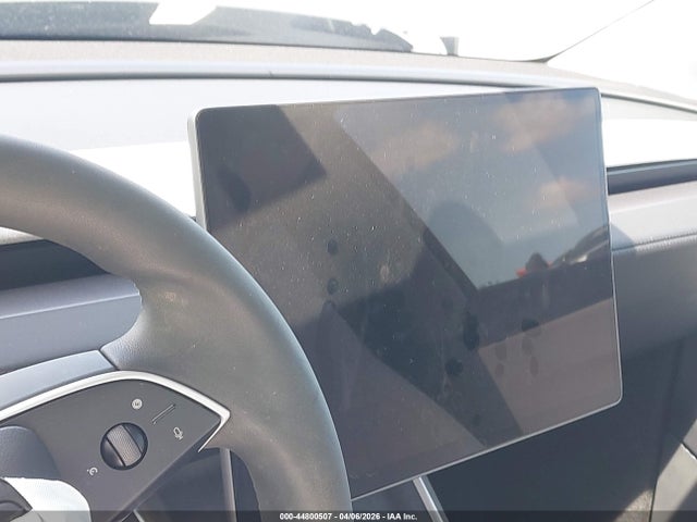 2026 Tesla Model Y Premium Rear-wheel Drive/standard Rear-wheel Drive მანქანა იყიდება აუქციონზე, vin: 7SAYGDED3TA455562, აუქციონის ნომერი: 44800507