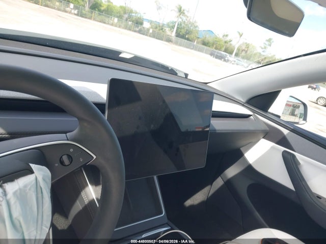 2026 Tesla Model Y Premium Rear-wheel Drive/standard Rear-wheel Drive მანქანა იყიდება აუქციონზე, vin: 7SAYGDED3TA455562, აუქციონის ნომერი: 44800507