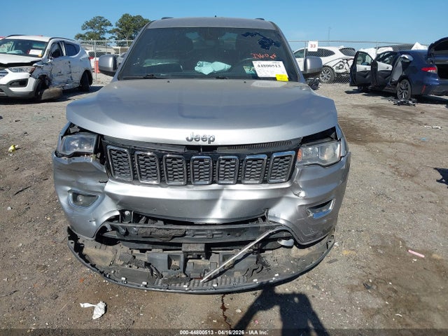 2017 Jeep Grand Cherokee Laredo 4x2 მანქანა იყიდება აუქციონზე, vin: 1C4RJEAG2HC686100, აუქციონის ნომერი: 44800513