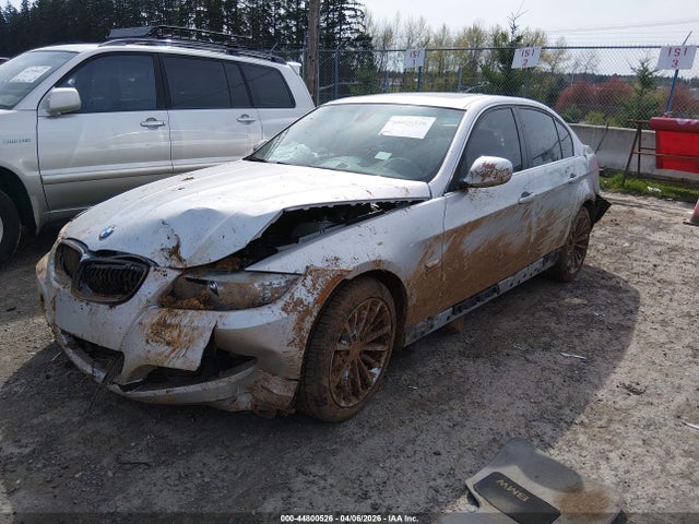 2010 Bmw 335i Xdrive მანქანა იყიდება აუქციონზე, vin: WBAPL3C5XAA407993, აუქციონის ნომერი: 44800526