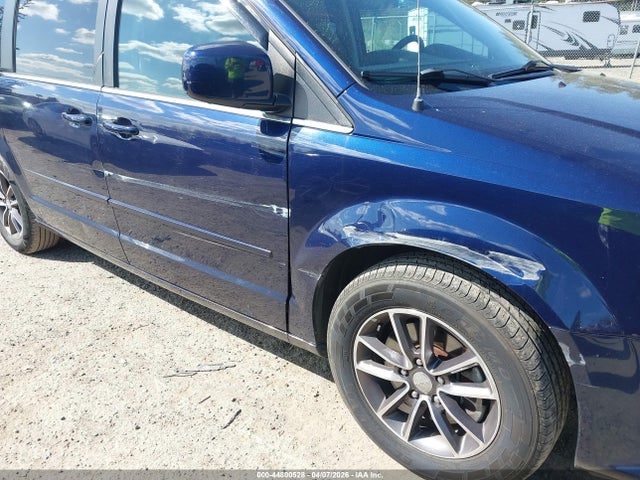 Продажа на аукционе авто 2017 Dodge Grand Caravan Sxt, vin: 2C4RDGCG4HR772547, номер лота: 44800528