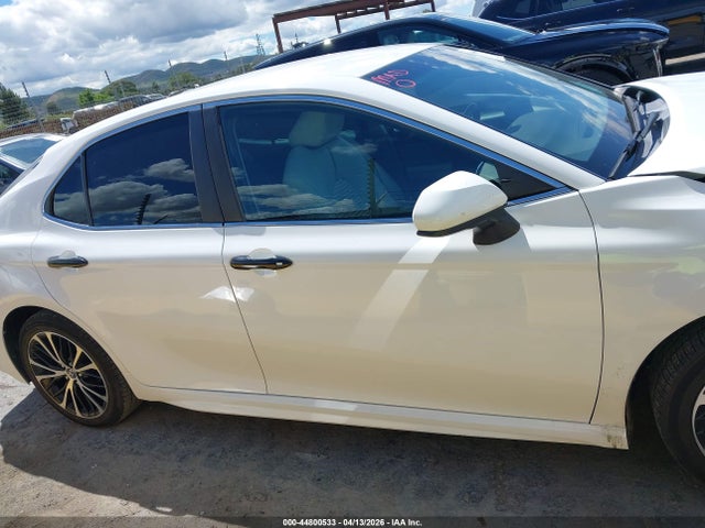 Aukcja sprzedaży 2018 Toyota Camry Se, vin: 4T1B11HK0JU122932, numer aukcji: 44800533