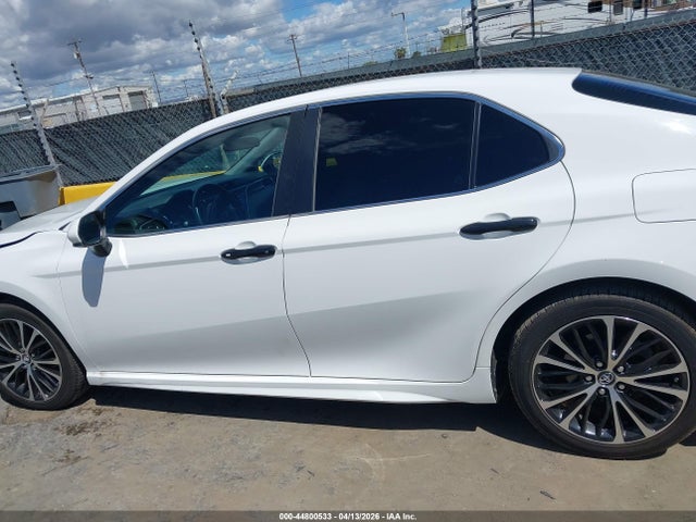 Aukcja sprzedaży 2018 Toyota Camry Se, vin: 4T1B11HK0JU122932, numer aukcji: 44800533