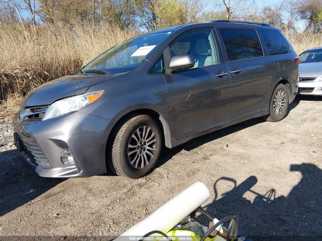 2018 TOYOTA SIENNA 5TDYZ3DC0JS912804 Photo 1