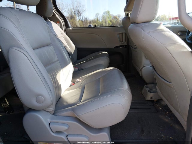 2018 TOYOTA SIENNA 5TDYZ3DC0JS912804 Photo 7
