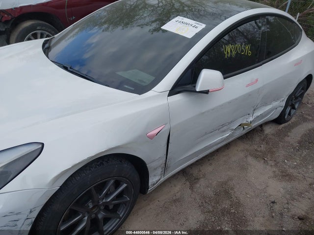 2021 Tesla Model 3 Standard Range Plus Rear-wheel Drive მანქანა იყიდება აუქციონზე, vin: 5YJ3E1EA2MF017346, აუქციონის ნომერი: 44800546