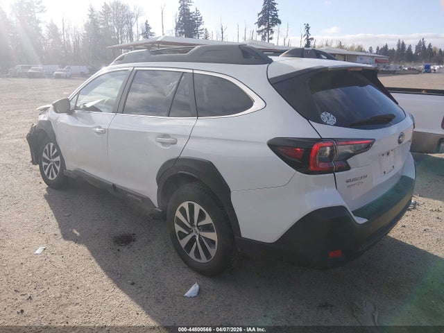 4S4BTADC8R3179115 Subaru Outback Premium