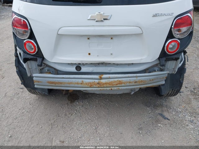 Aukcja sprzedaży 2015 Chevrolet Sonic Ls Auto, vin: 1G1JA6SH4F4189995, numer aukcji: 44800582