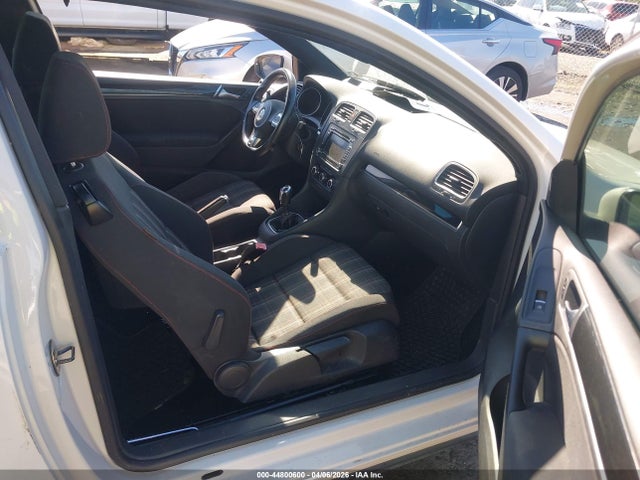 2011 Volkswagen Gti 2-door/2-door Autobahn მანქანა იყიდება აუქციონზე, vin: WVWEV7AJXBW013104, აუქციონის ნომერი: 44800600