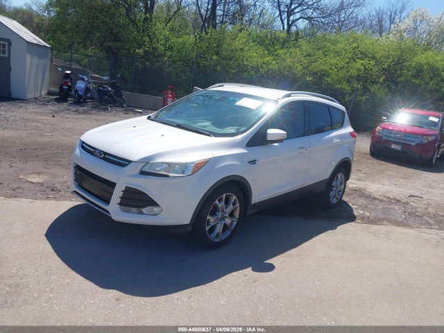 1FMCU0JX4EUD57982 Ford Escape Titanium