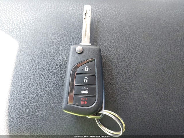 4T1C11BK5RU117461 Toyota CAMRY LE