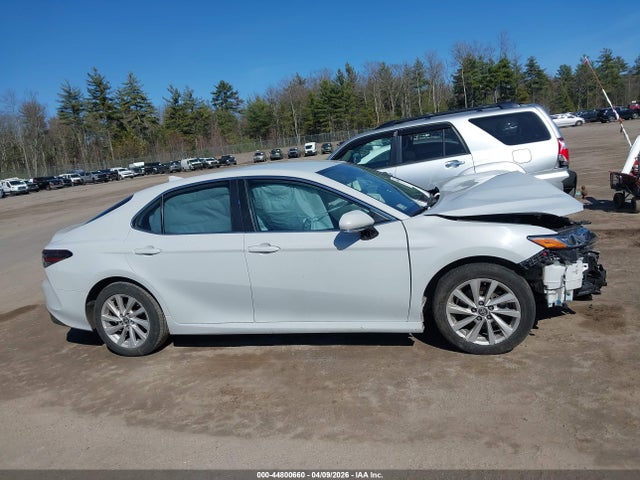 4T1C11BK5RU117461 Toyota CAMRY LE