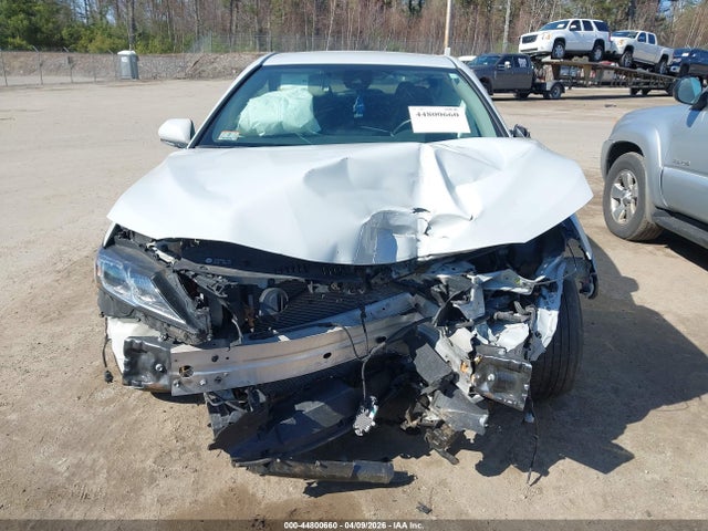 4T1C11BK5RU117461 Toyota CAMRY LE