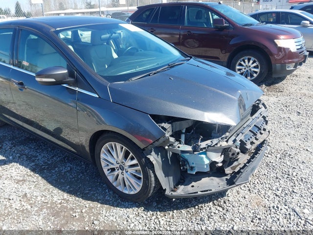Ford Focus Titanium 2017 1FADP3N24HL279171 Image 6