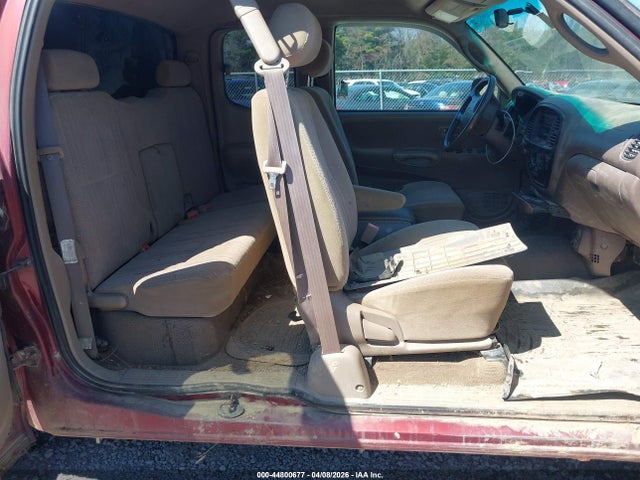 Auction sale of the 2000 Toyota Tundra Sr5 V8, vin: 5TBBT4412YS032573, lot number: 44800677