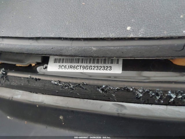 44800687 :رقم المزاد ، 3C6JR6CT9GG232323 vin ، 2016 Ram 1500 Sport مزاد بيع