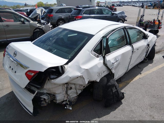 Продаж на аукціоні авто 2016 Nissan Altima 2.5 S, vin: 1N4AL3AP2GN381250, номер лоту: 44800709