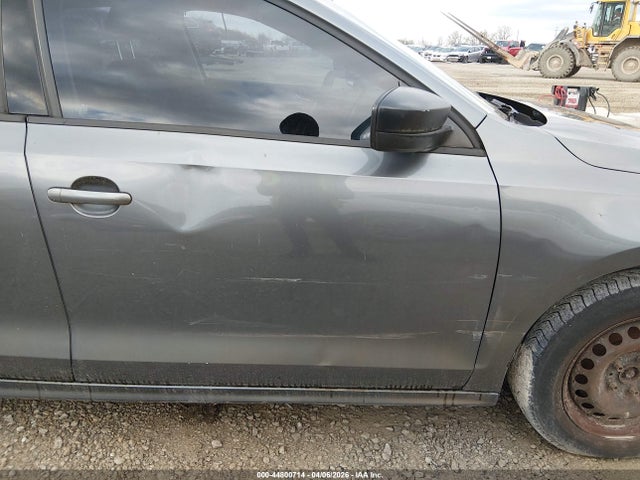 2013 Volkswagen Jetta 2.0l S მანქანა იყიდება აუქციონზე, vin: 3VW2K7AJ9DM354988, აუქციონის ნომერი: 44800714