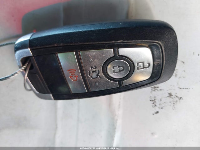 3FA6P0H7XHR399220 Ford FUSION SE