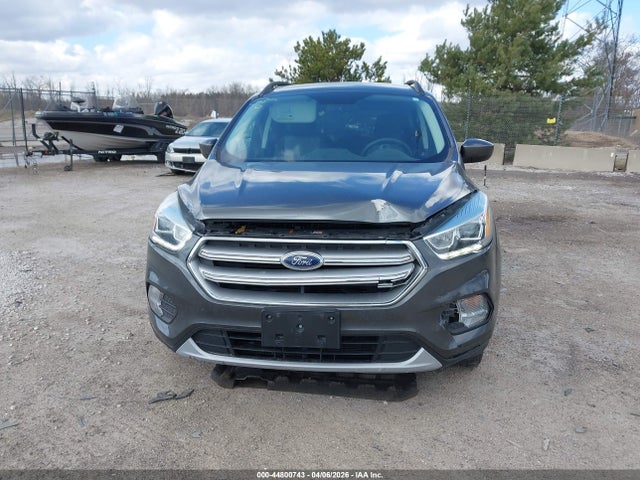 Продаж на аукціоні авто 2017 Ford Escape Se, vin: 1FMCU9GD5HUC17767, номер лоту: 44800743