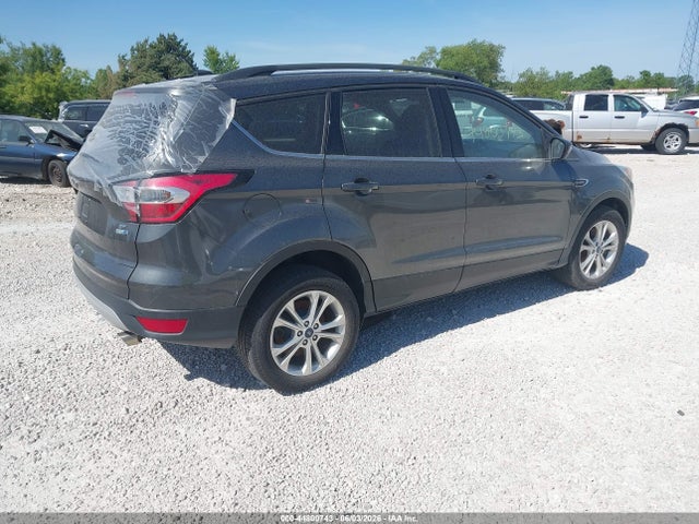 Продаж на аукціоні авто 2017 Ford Escape Se, vin: 1FMCU9GD5HUC17767, номер лоту: 44800743