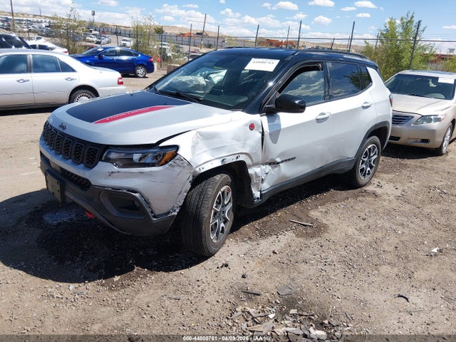 44800761 :رقم المزاد ، 3C4NJDDNXRT145028 vin ، 2024 Jeep Compass Trailhawk 4x4 مزاد بيع