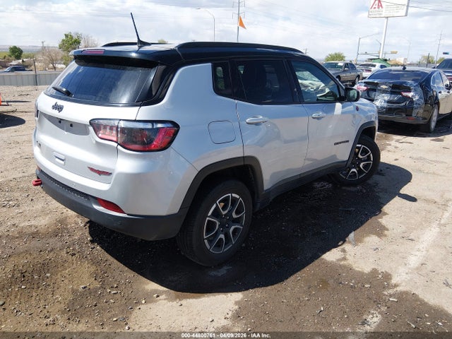 44800761 :رقم المزاد ، 3C4NJDDNXRT145028 vin ، 2024 Jeep Compass Trailhawk 4x4 مزاد بيع