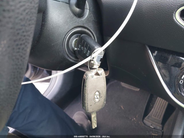 5NPEG4JA0LH057905 Hyundai SONATA SE