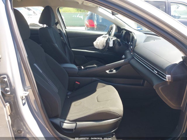 2022 Hyundai Elantra Sel მანქანა იყიდება აუქციონზე, vin: KMHLM4AG3NU318663, აუქციონის ნომერი: 44800781