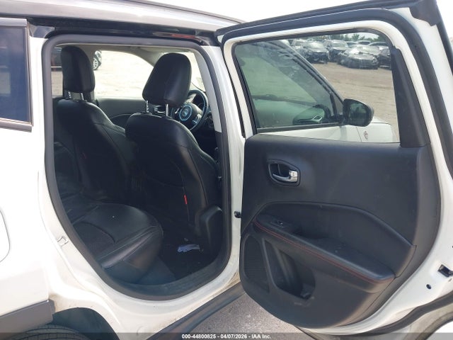 2019 Jeep Compass Trailhawk 4x4 მანქანა იყიდება აუქციონზე, vin: 3C4NJDDB0KT795935, აუქციონის ნომერი: 44800825