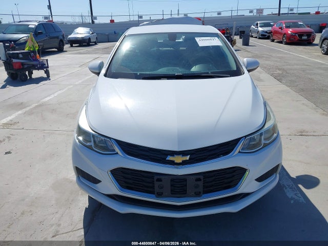 1G1BC5SM4H7278778 Chevrolet Cruze Ls Auto
