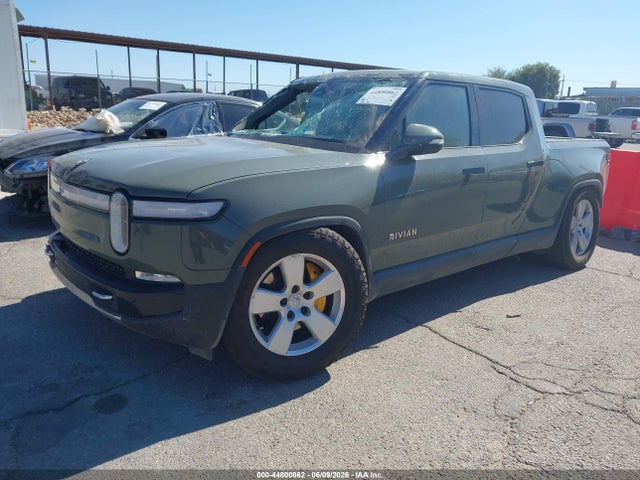 Rivian R1t Launch Edition 2022 7FCTGAAL9NN009789 Image 2