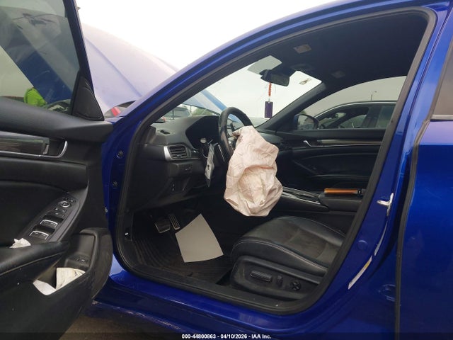 1HGCV1F38JA104027 Honda Accord Sport