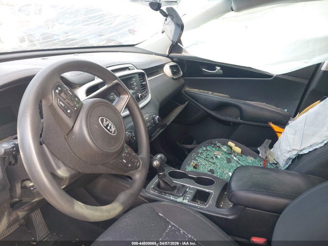 Продаж на аукціоні авто 2017 Kia Sorento 2.4l L, vin: 5XYPG4A36HG301078, номер лоту: 44800865