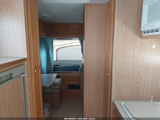 Продажа на аукционе авто 2000 Starcraft 21' Bumper Pull Travel Trailer, vin: 1SABS02J6Y1EN6533, номер лота: 44800913