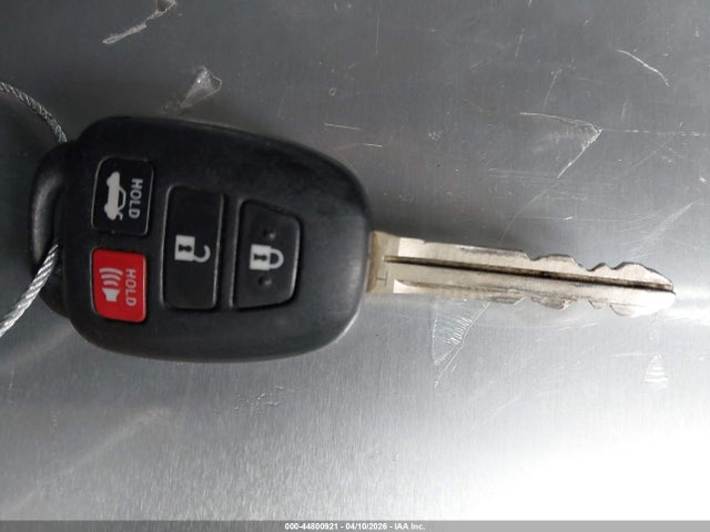 Toyota Corolla S Plus 2016 5YFBURHE4GP403772 Image 11