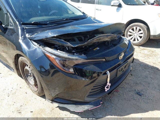 JTDB4MEE0PJ010542 Toyota COROLLA LE