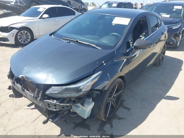 3G1BE6SM7JS606749 Chevrolet Cruze Lt Auto