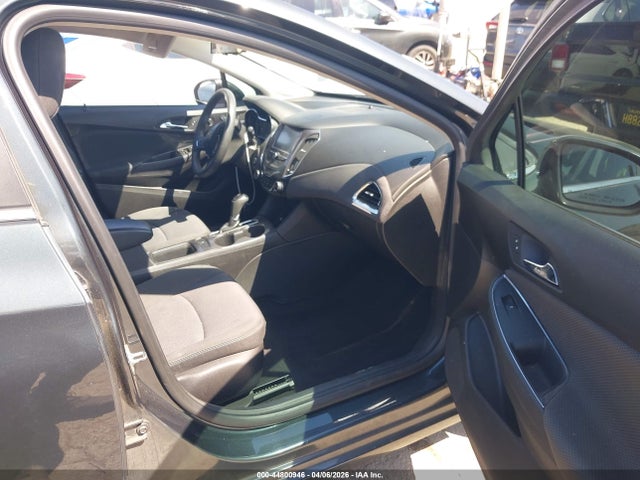 3G1BE6SM7JS606749 Chevrolet Cruze Lt Auto