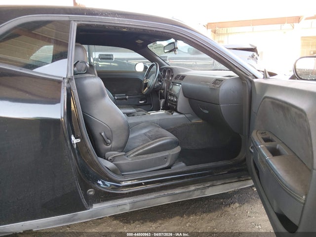2008 Dodge Challenger Srt8 მანქანა იყიდება აუქციონზე, vin: 2B3LJ74W38H321525, აუქციონის ნომერი: 44800963