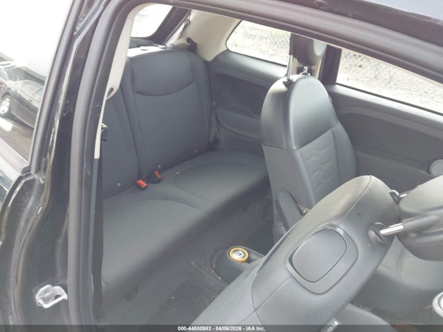 2015 FIAT 500 3C3CFFAR3FT750066 Photo 7