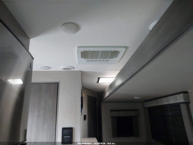 Продаж на аукціоні авто 2023 Coachmen Catalina, vin: 5ZT2CARB2PX028411, номер лоту: 44800987