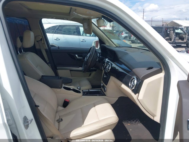 Продаж на аукціоні авто 2015 Mercedes-benz Glk 350, vin: WDCGG5HB3FG354909, номер лоту: 44801019