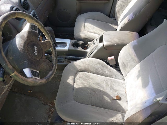 Продаж на аукціоні авто 2002 Jeep Liberty Limited Edition, vin: 1J4GL58K92W235659, номер лоту: 44801027