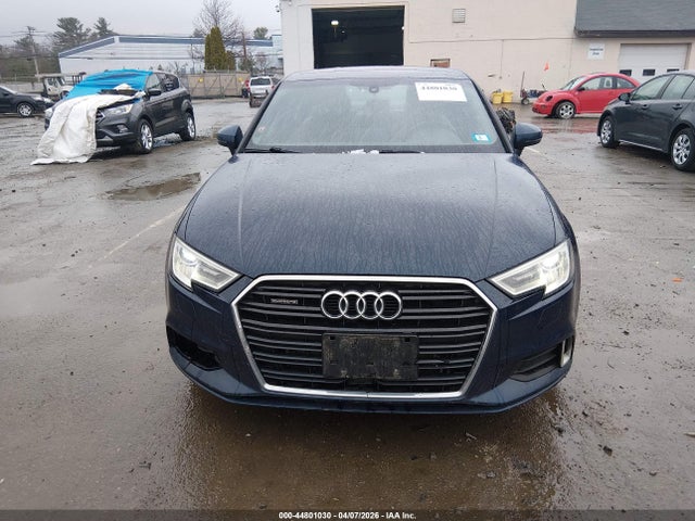Продаж на аукціоні авто 2017 Audi A3 2.0t Premium, vin: WAUB8GFFXH1049876, номер лоту: 44801030