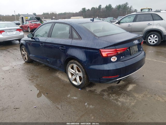 2017 AUDI A3 WAUB8GFFXH1049876 Photo 2