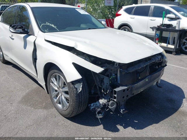 JN1BV7AP7FM332360 Infiniti Q50