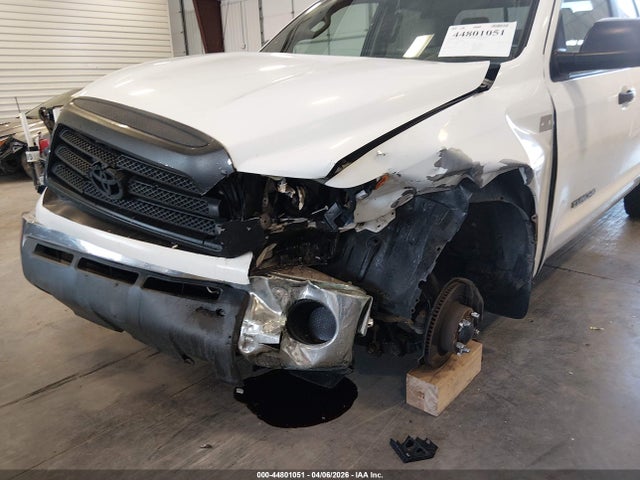 44801051 :رقم المزاد ، 5TFBT541X7X008284 vin ، 2007 Toyota Tundra Sr5 4.7l V8 مزاد بيع