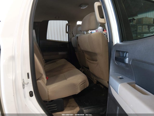 44801051 :رقم المزاد ، 5TFBT541X7X008284 vin ، 2007 Toyota Tundra Sr5 4.7l V8 مزاد بيع
